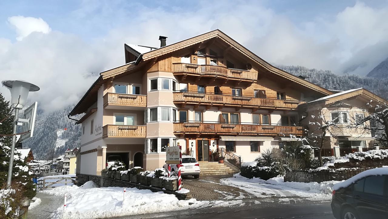 Apart Austria Aparthotel Mayrhofen Ngoại thất bức ảnh